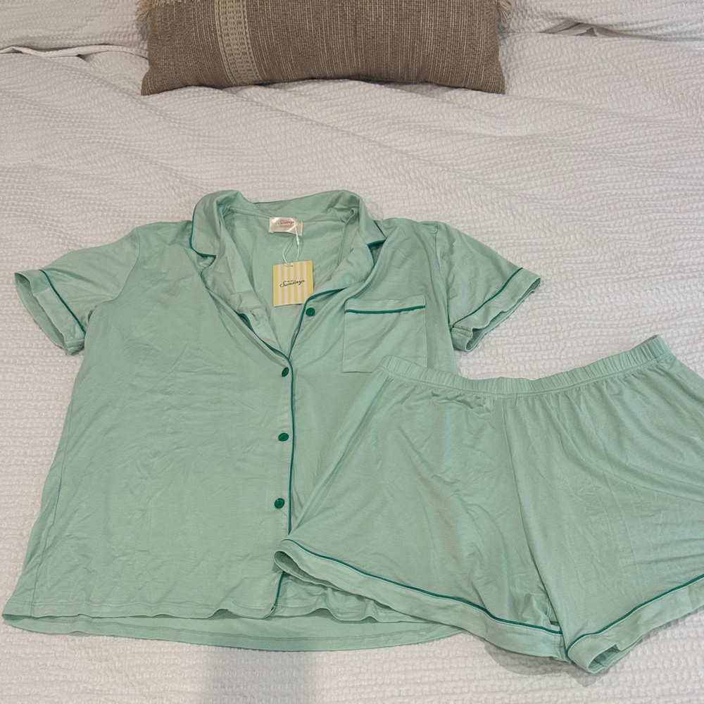 In My Sundays Mint Green Pajama Set with Buttons